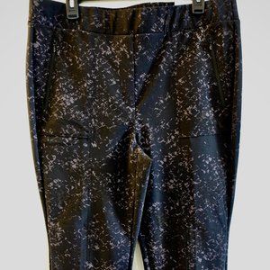 LANE BRYANT ON THE GO ANKLE DRESS WORK PANTS size 16. EUC